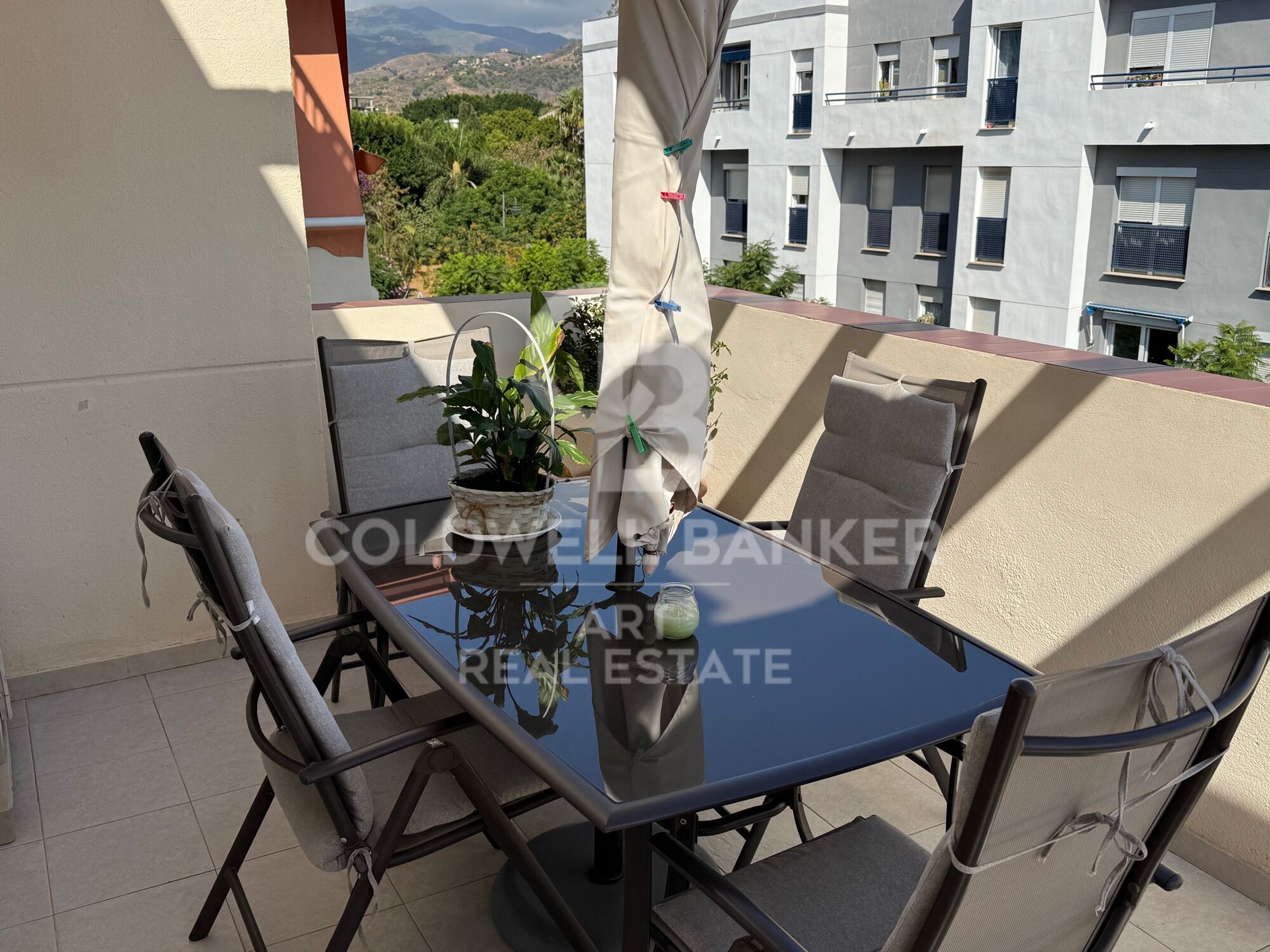 Spectaculaire penthouse de 4 chambres dans le centre d'Estepona