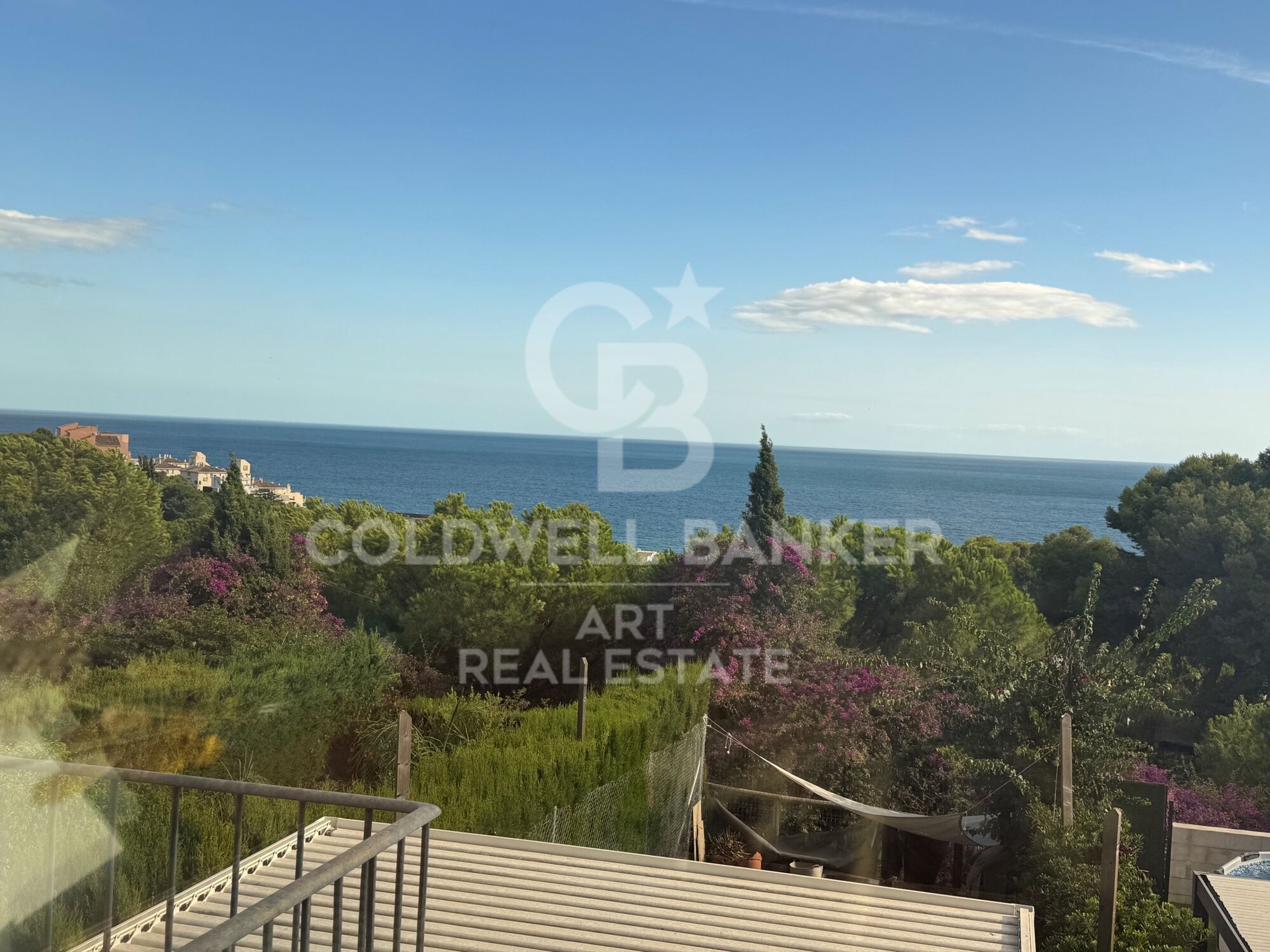 Adosado con encanto y vistas al mar en Seghers, Estepona