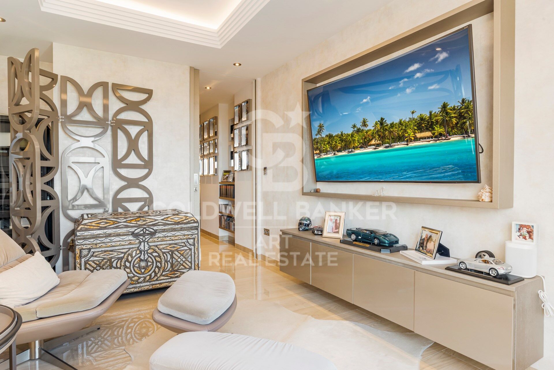 Top quality 4 bedroom penthouse in Altos de los Almendros, Benahavís
