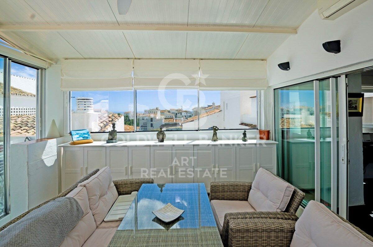 Spectacular penthouse in Jardines del Puerto in Puerto Banús