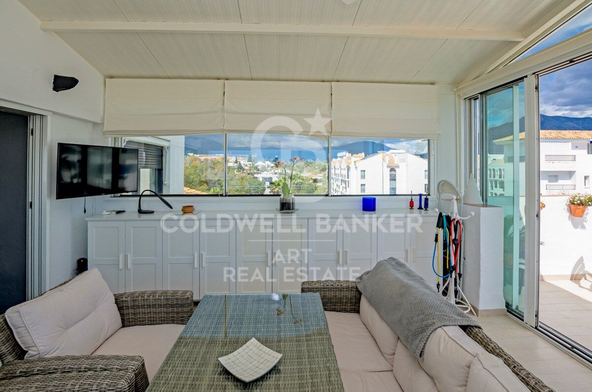 Spectacular penthouse in Jardines del Puerto in Puerto Banús
