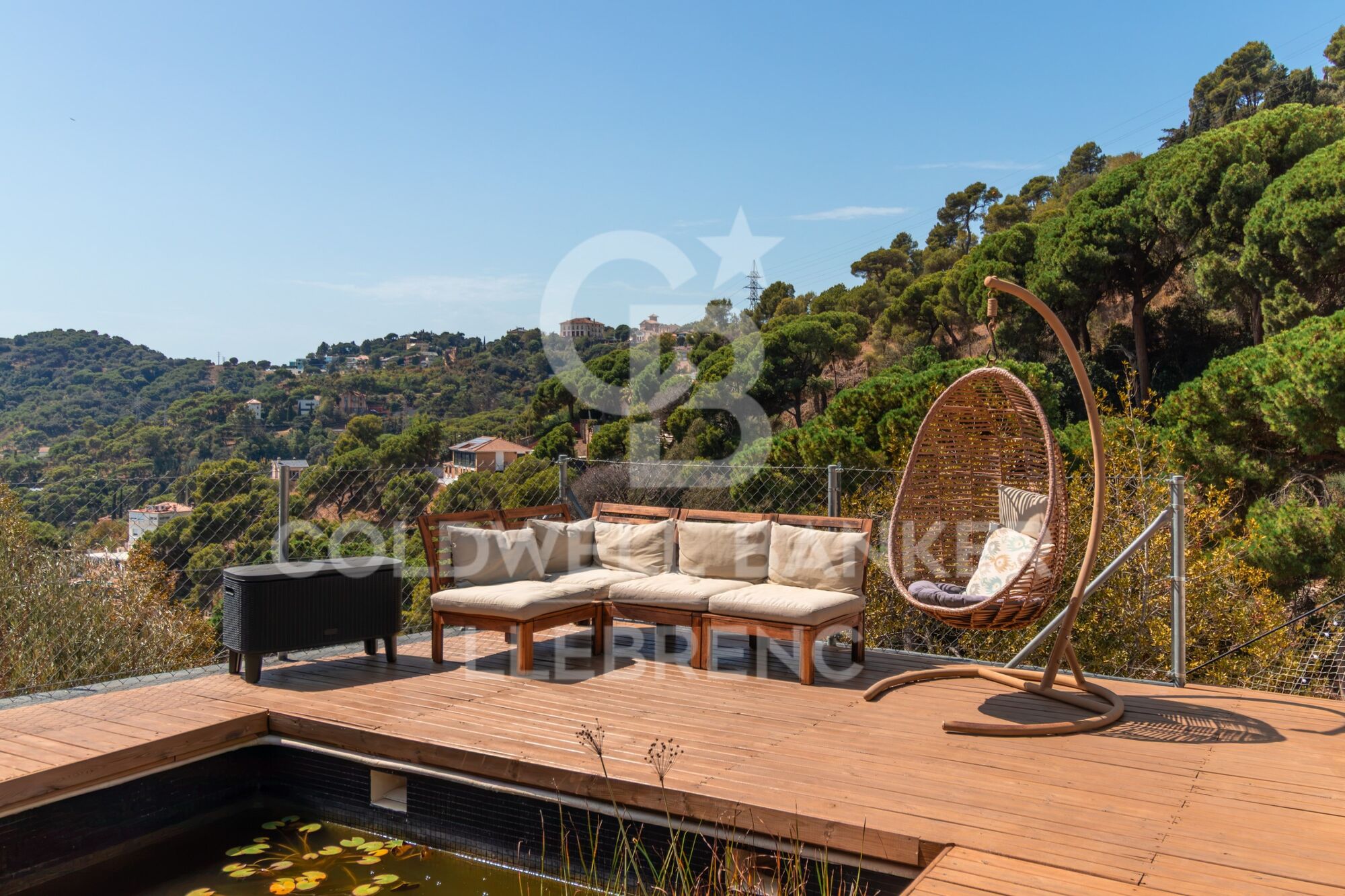 House with pool and solarium for sale in Font del Mont, a unique and exclusive area