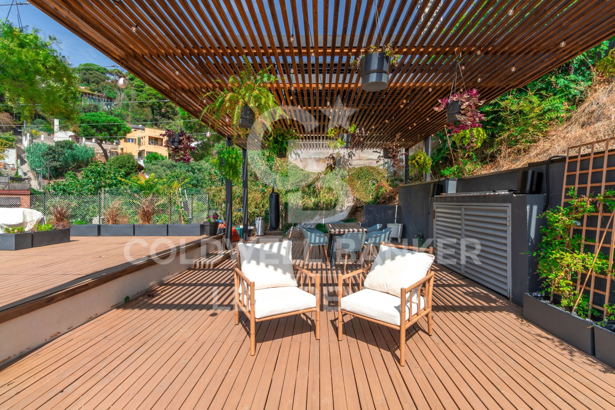 House with pool and solarium for sale in Font del Mont, a unique and exclusive area