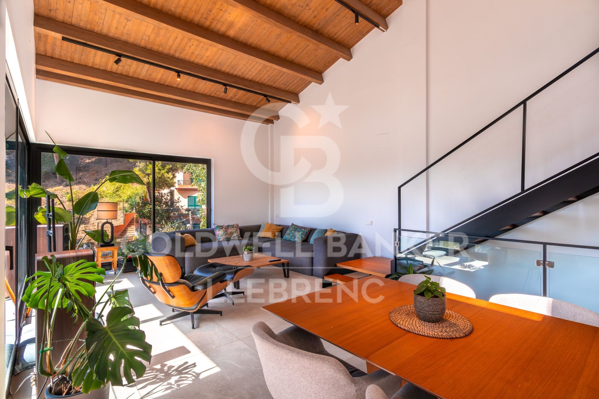 House with pool and solarium for sale in Font del Mont, a unique and exclusive area