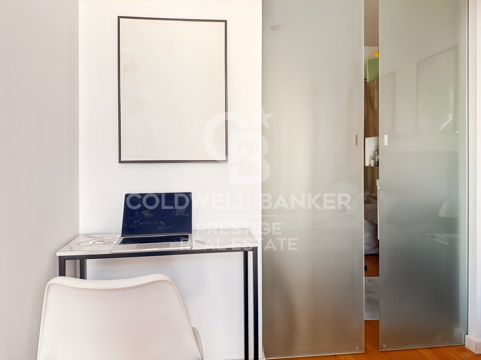 Penthouse rénové avec 2 terrasses à Vila de Gracia