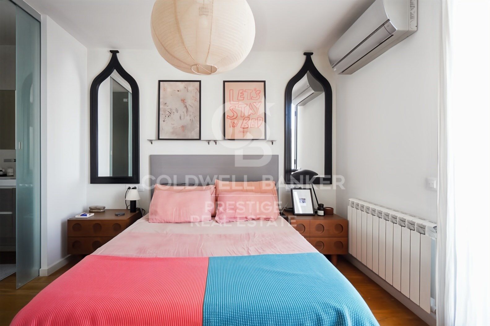 Renovated Penthouse with 2 Terraces in Vila de Gracia