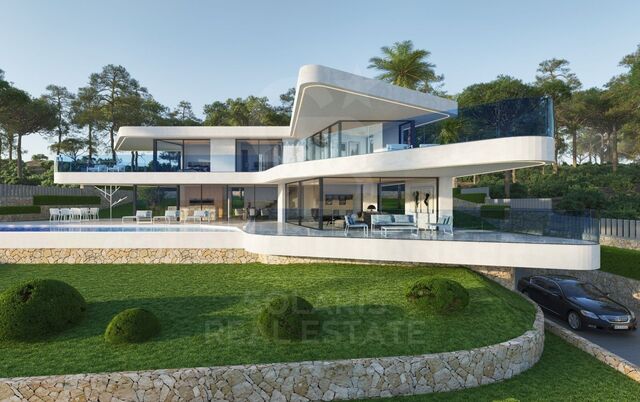 Villa de luxe sur mesure avec vue panoramique sur la mer et le Montgó