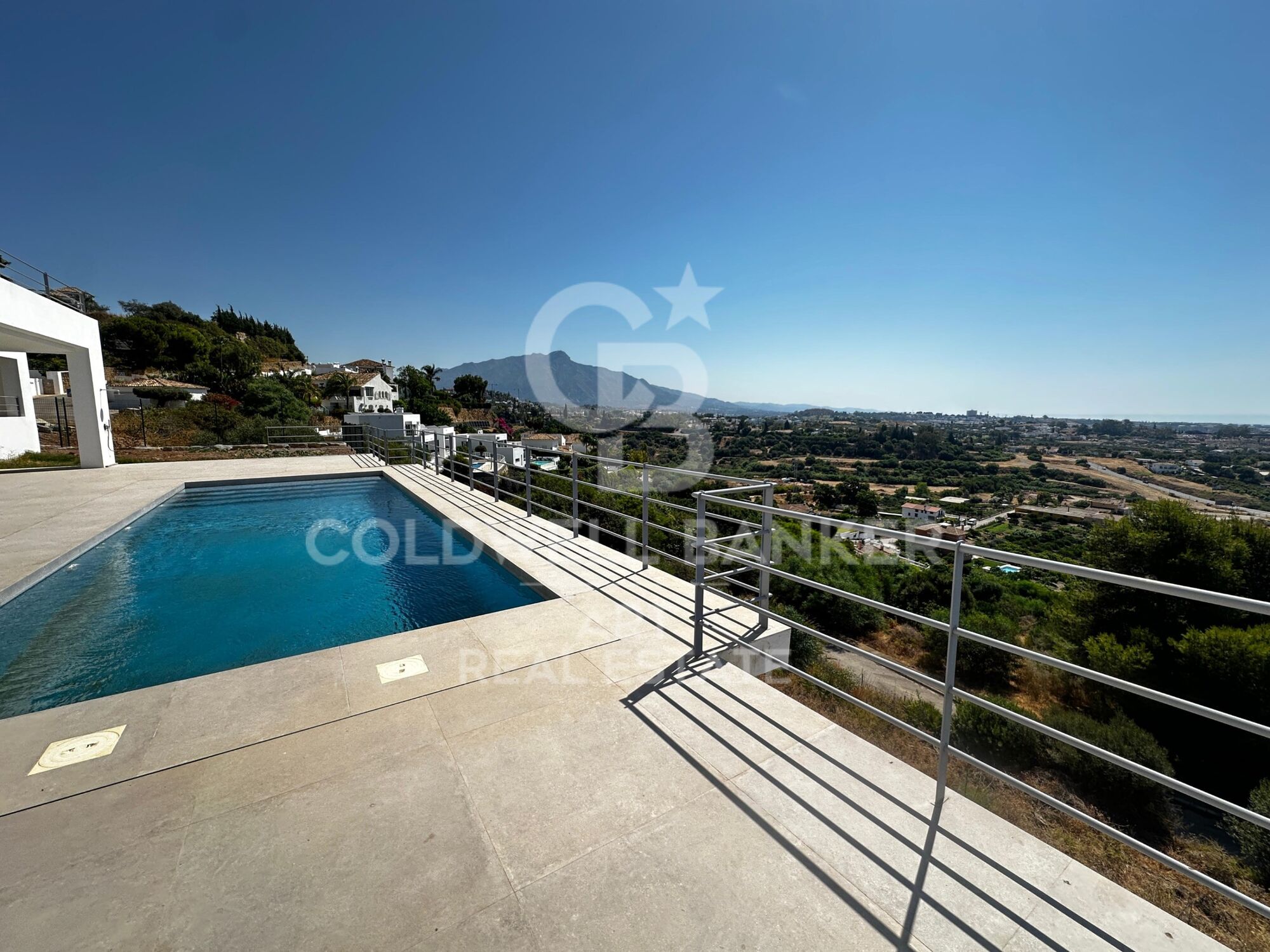 New-Build Villa in El Puerto del Capitán, Benahavís