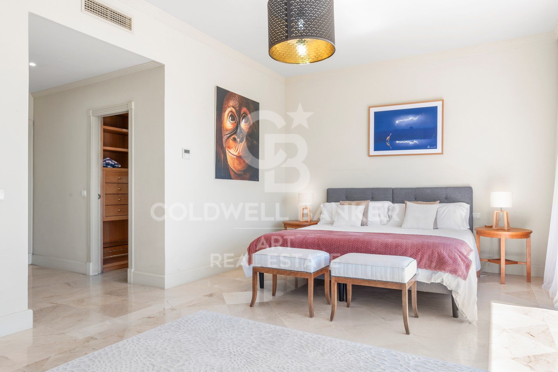 Luxuriöse zeitgenössische Villa mit atemberaubendem Mittelmeerblick in La Paloma