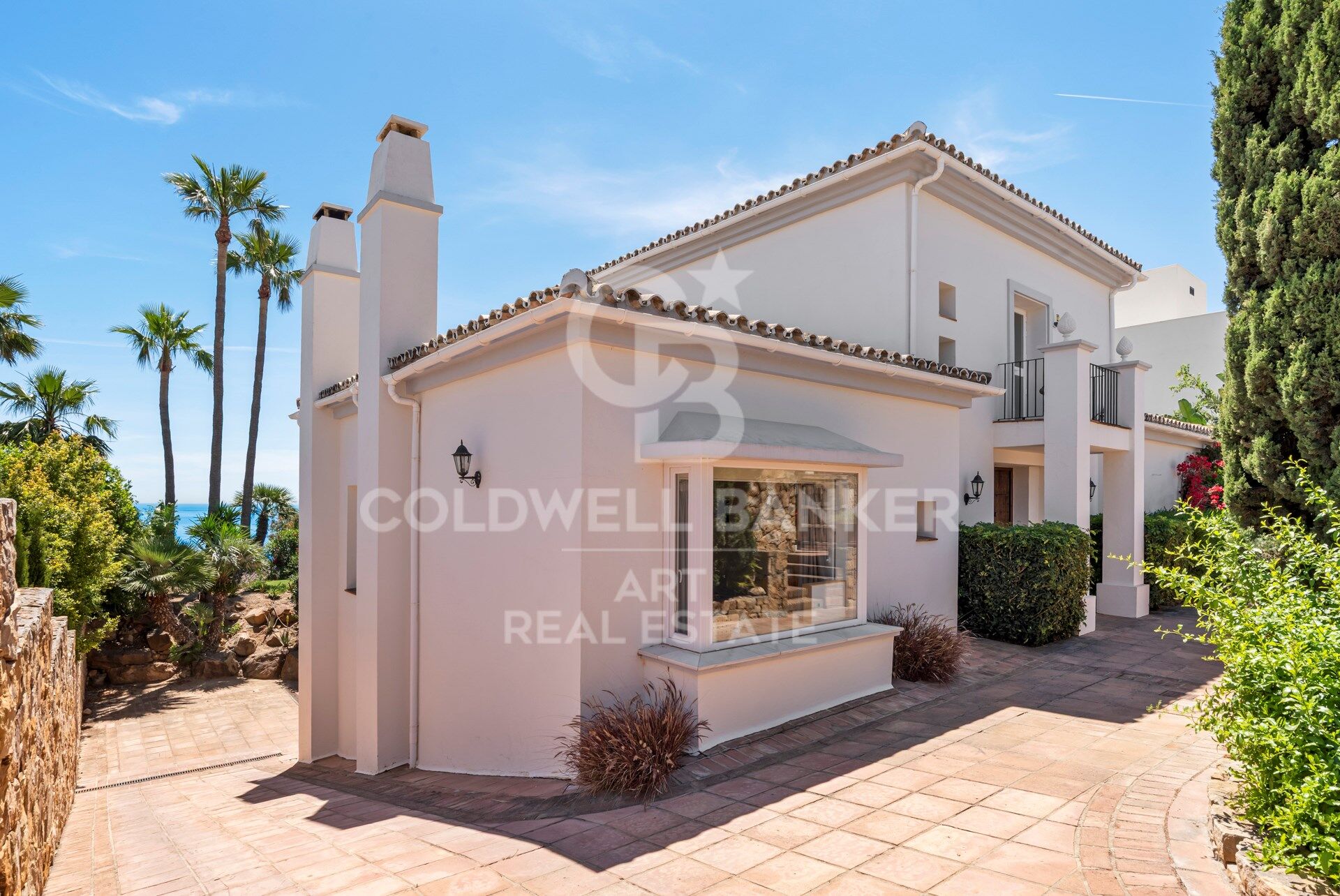 Luxuriöse zeitgenössische Villa mit atemberaubendem Mittelmeerblick in La Paloma