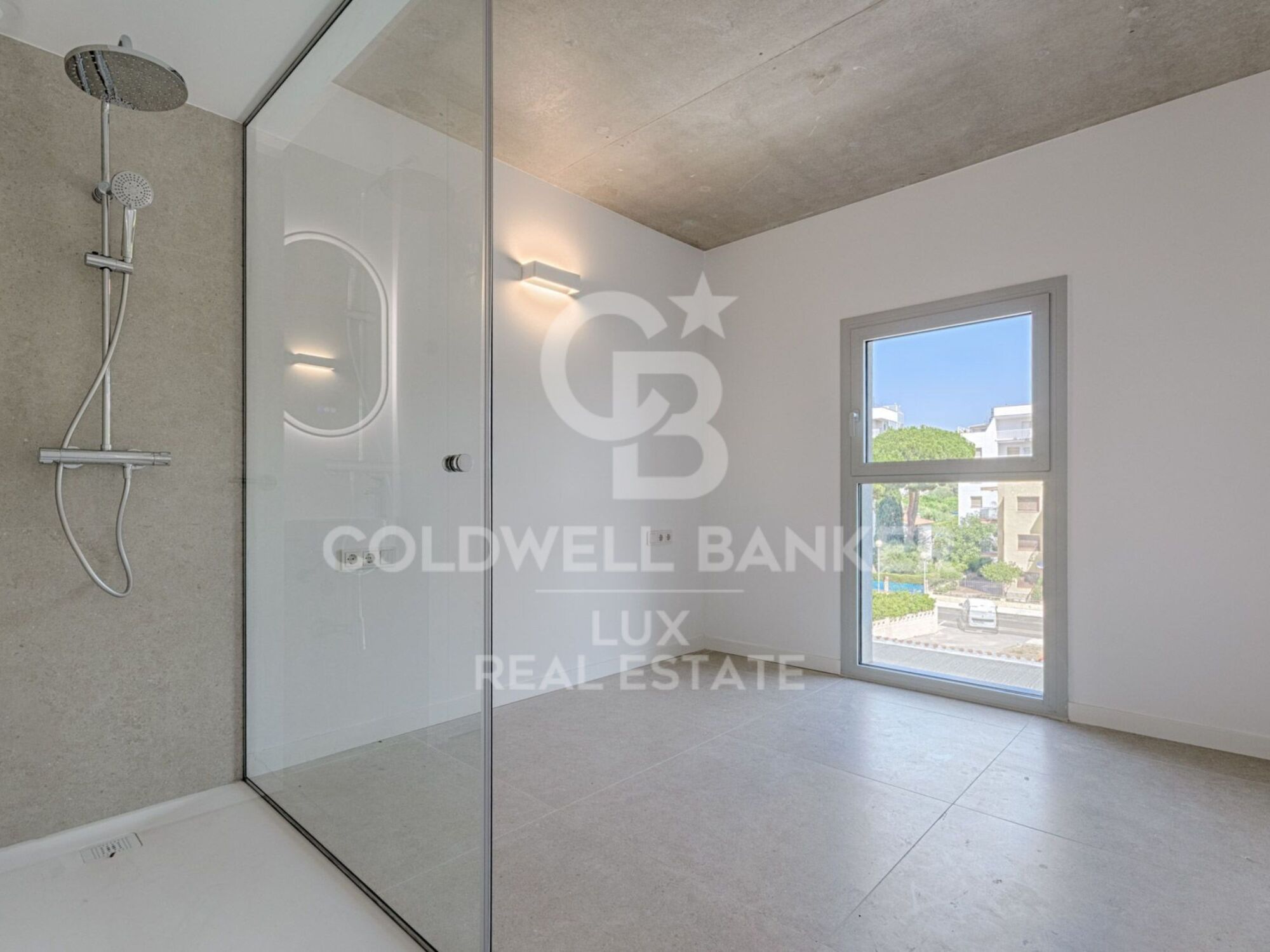 New apartments from 480 000€ in Roses