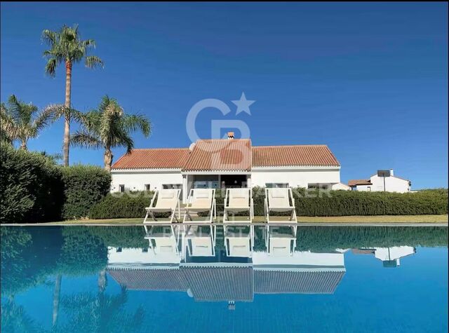 Exklusive Luxusresidenz in Manilva, nahe Sotogrande