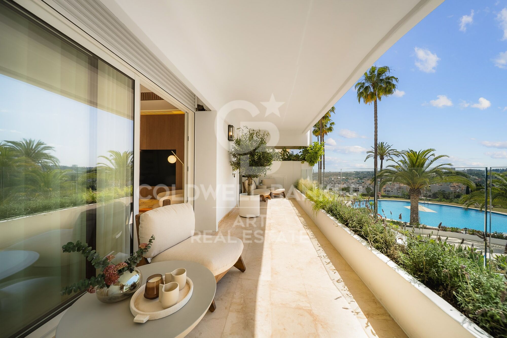 Exclusivo apartamento en la Milla de Oro de Marbella