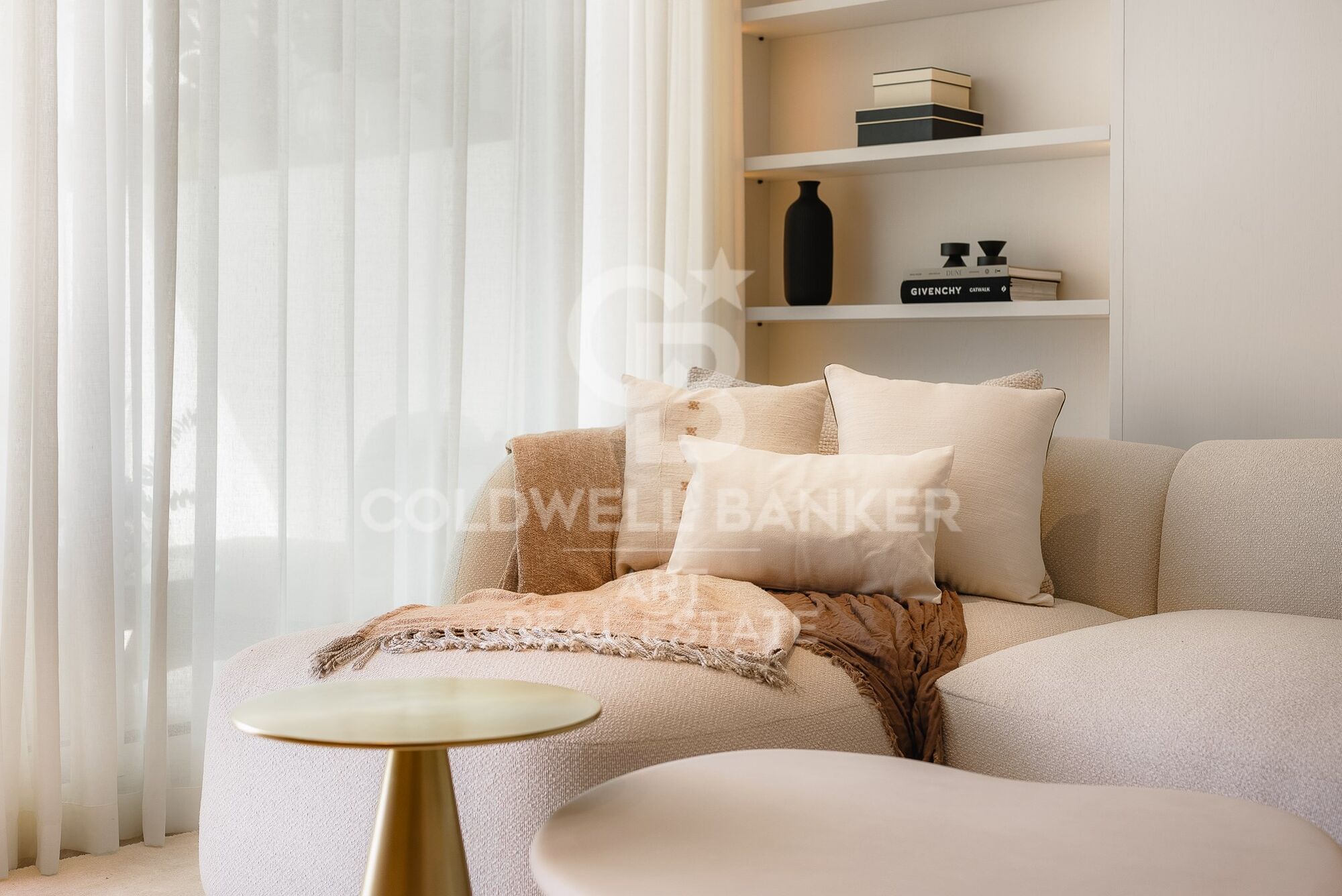 Exclusivo apartamento en la Milla de Oro de Marbella