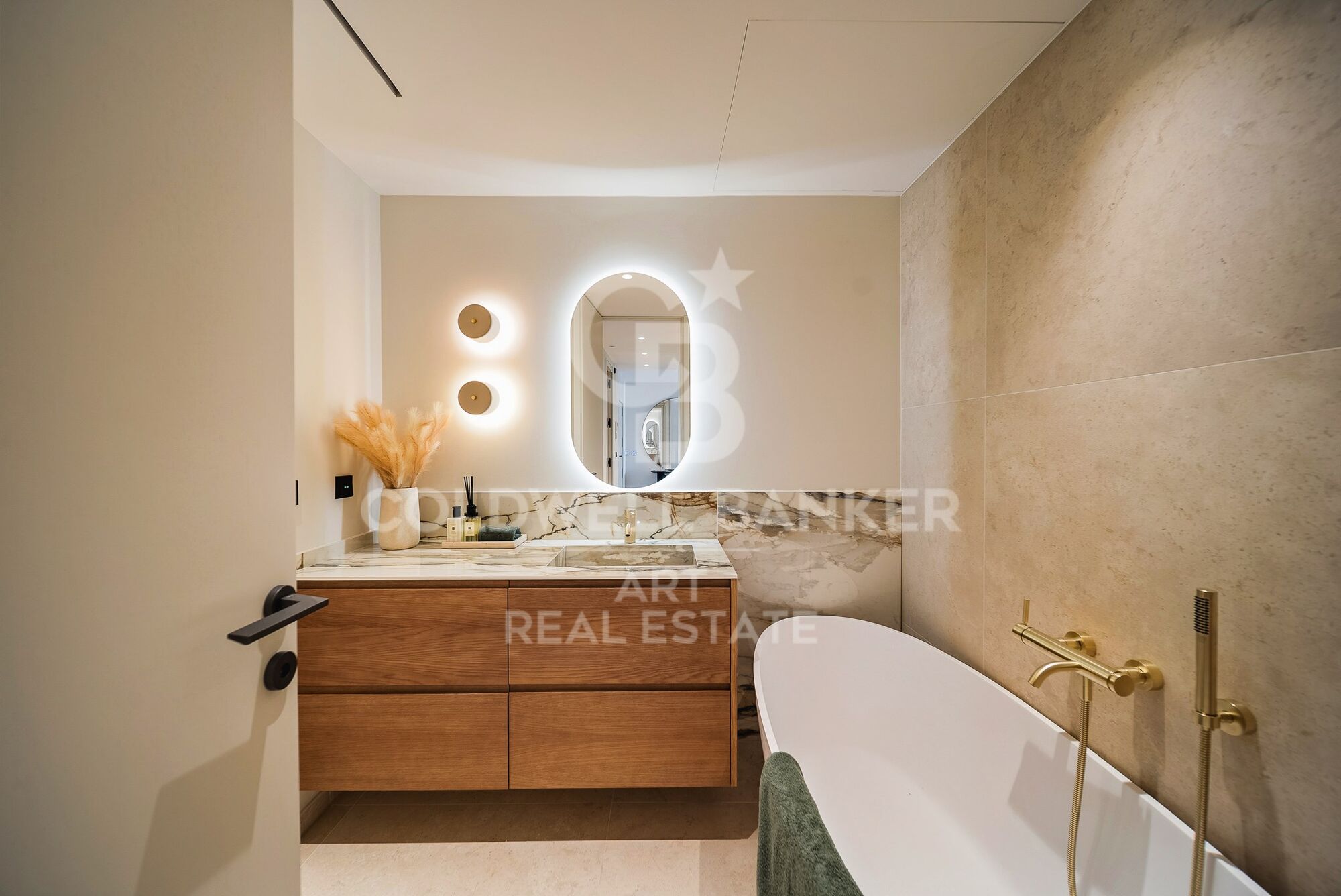 Exclusivo apartamento en la Milla de Oro de Marbella