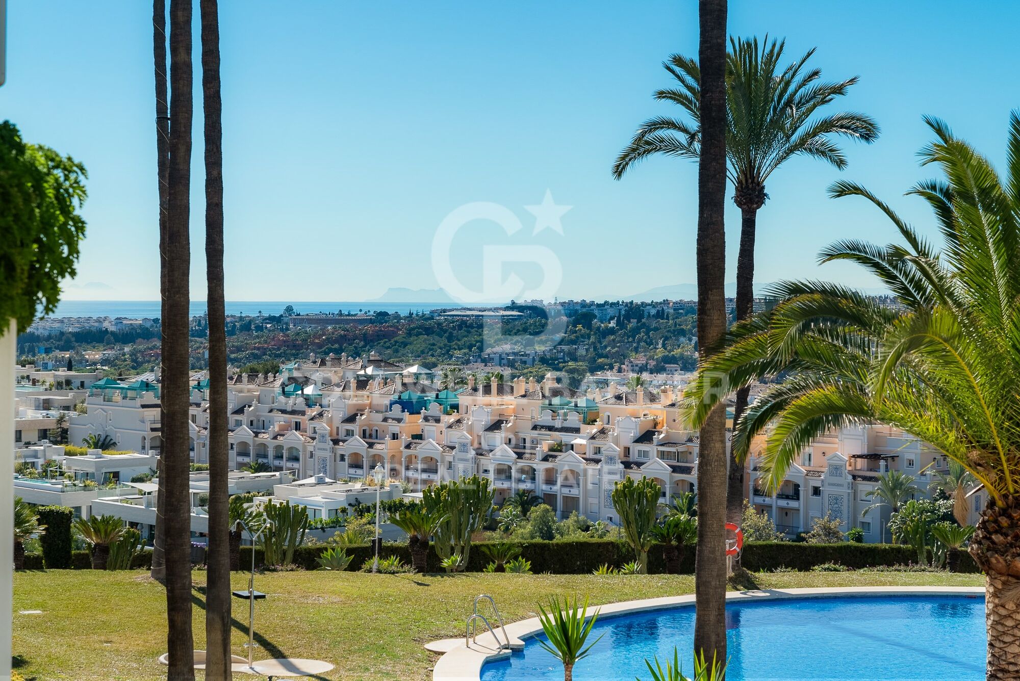 Exclusivo apartamento en la Milla de Oro de Marbella