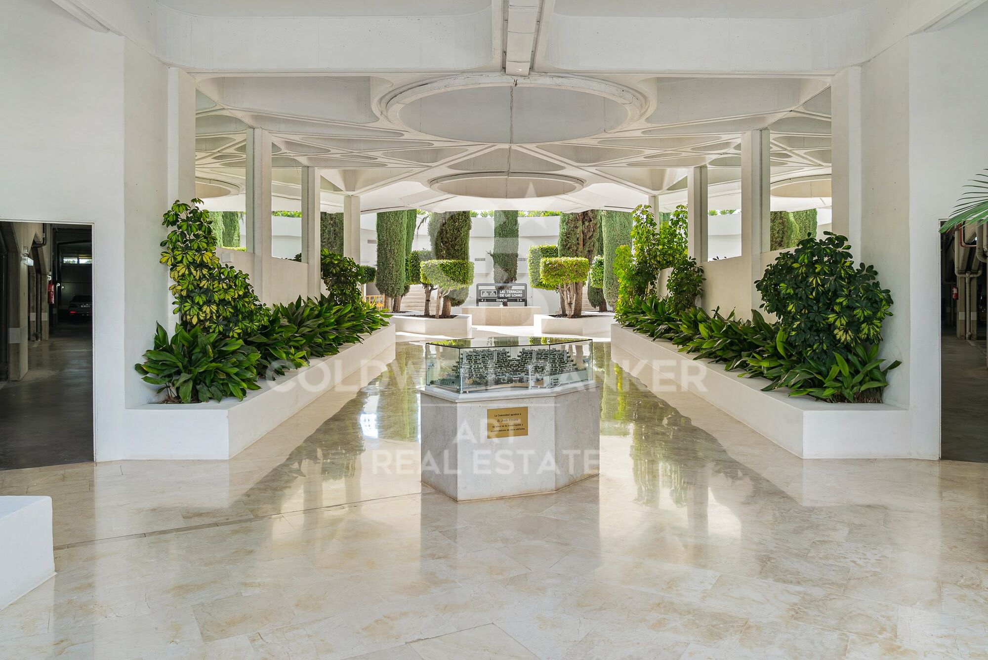 Exclusivo apartamento en la Milla de Oro de Marbella