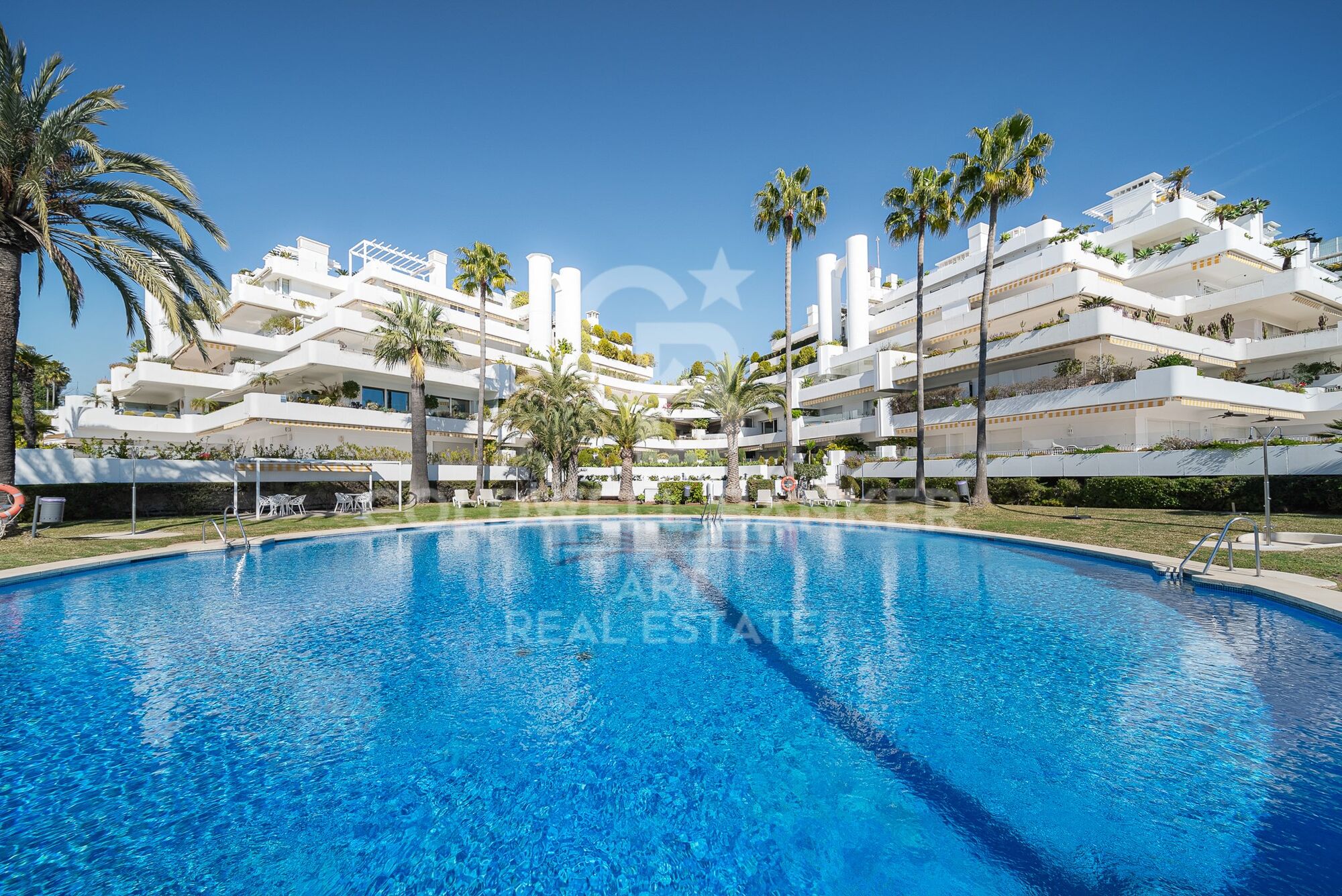 Exclusivo apartamento en la Milla de Oro de Marbella