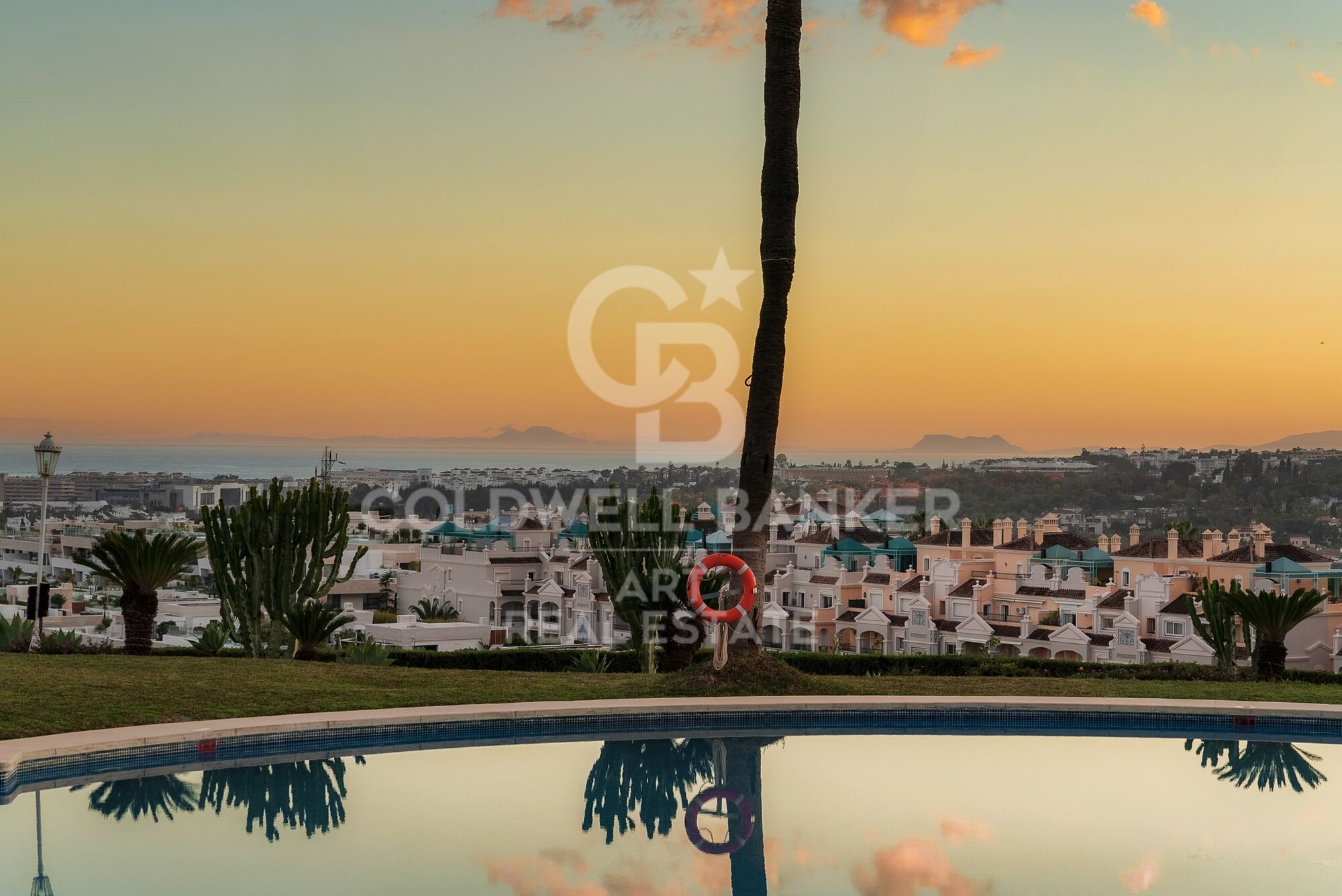 Exclusivo apartamento en la Milla de Oro de Marbella