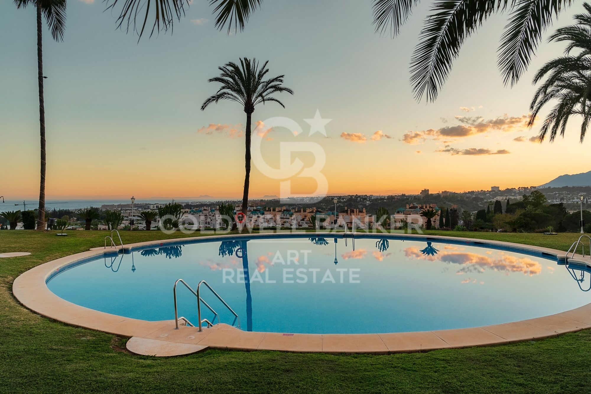 Exclusivo apartamento en la Milla de Oro de Marbella