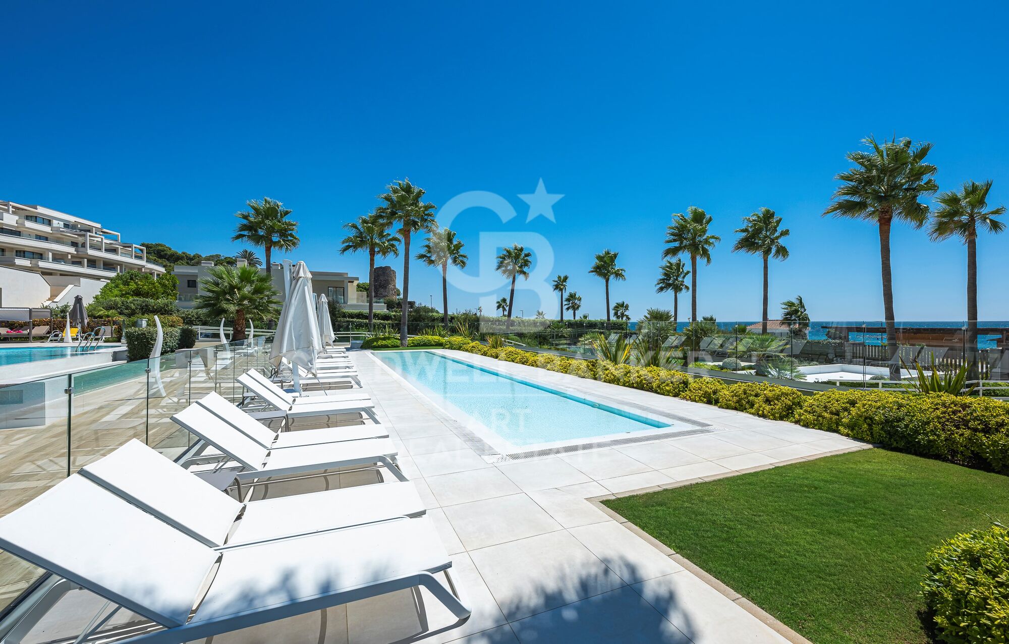 Exclusive Beachfront Apartment Between Marbella and Estepona