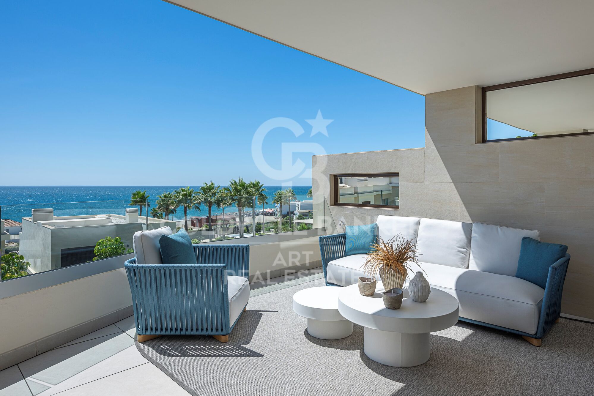 Exclusive Beachfront Apartment Between Marbella and Estepona