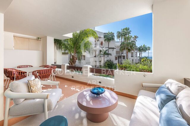 Élégant appartement rénové avec accès direct à la plage