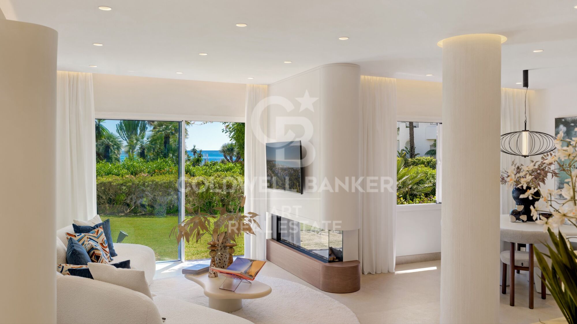 Appartement neuf exclusif en première ligne de plage à Costalita