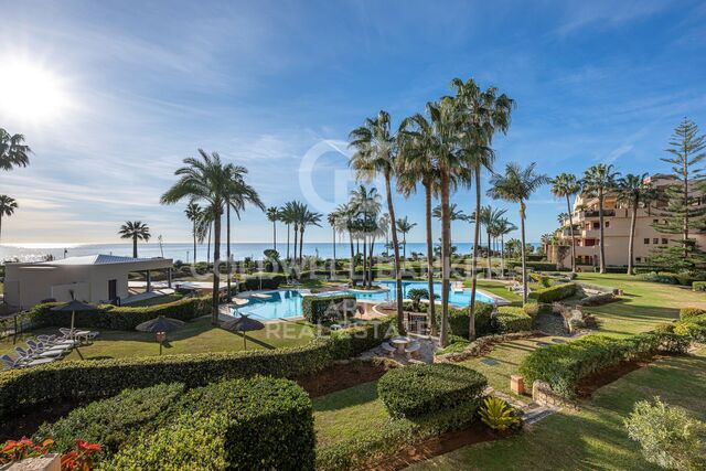 Appartement rénové en première ligne de plage à Costalita del Mar