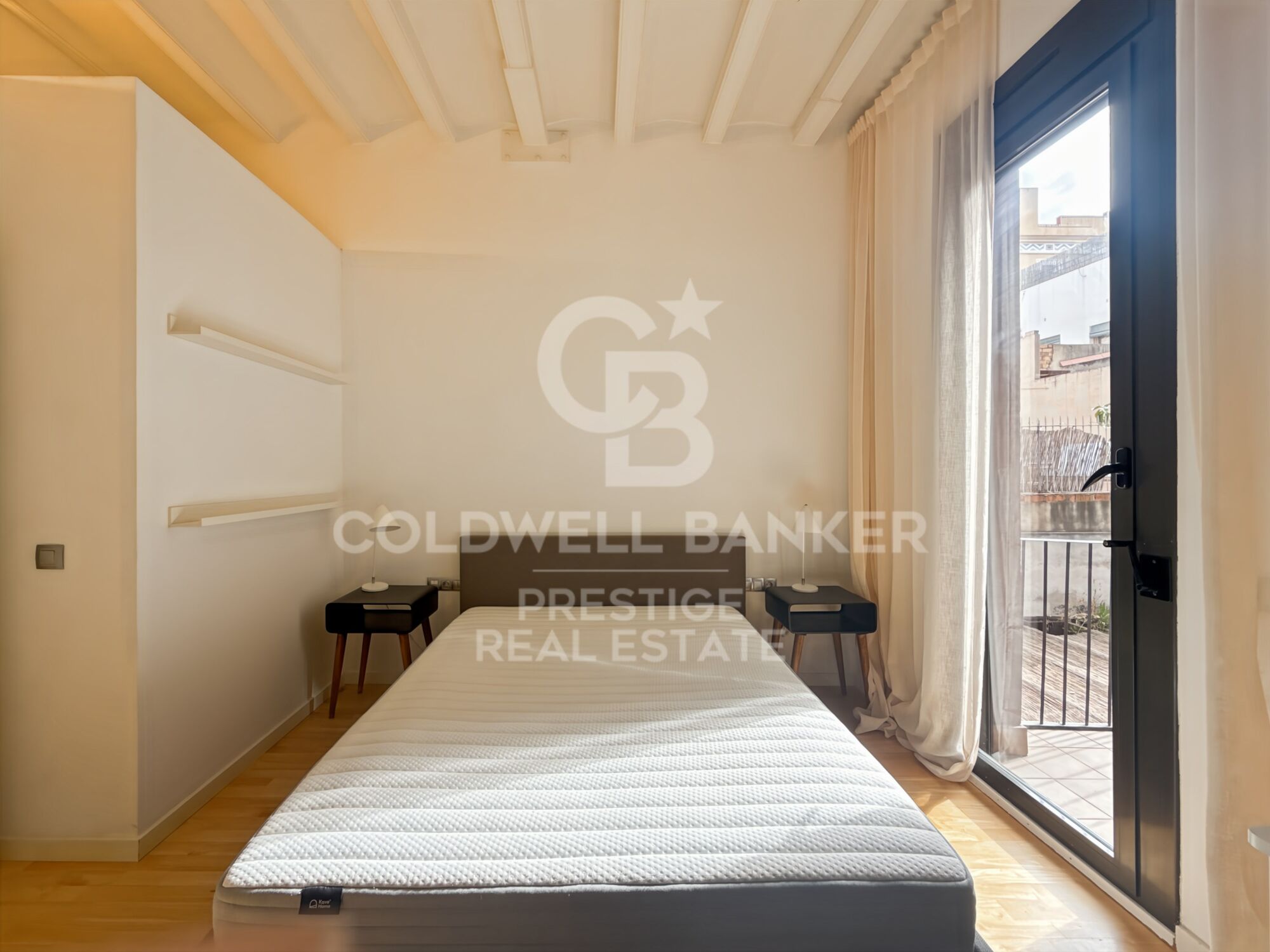 Renovierte Wohnung mit Terrasse nahe der Metrostation Joanic