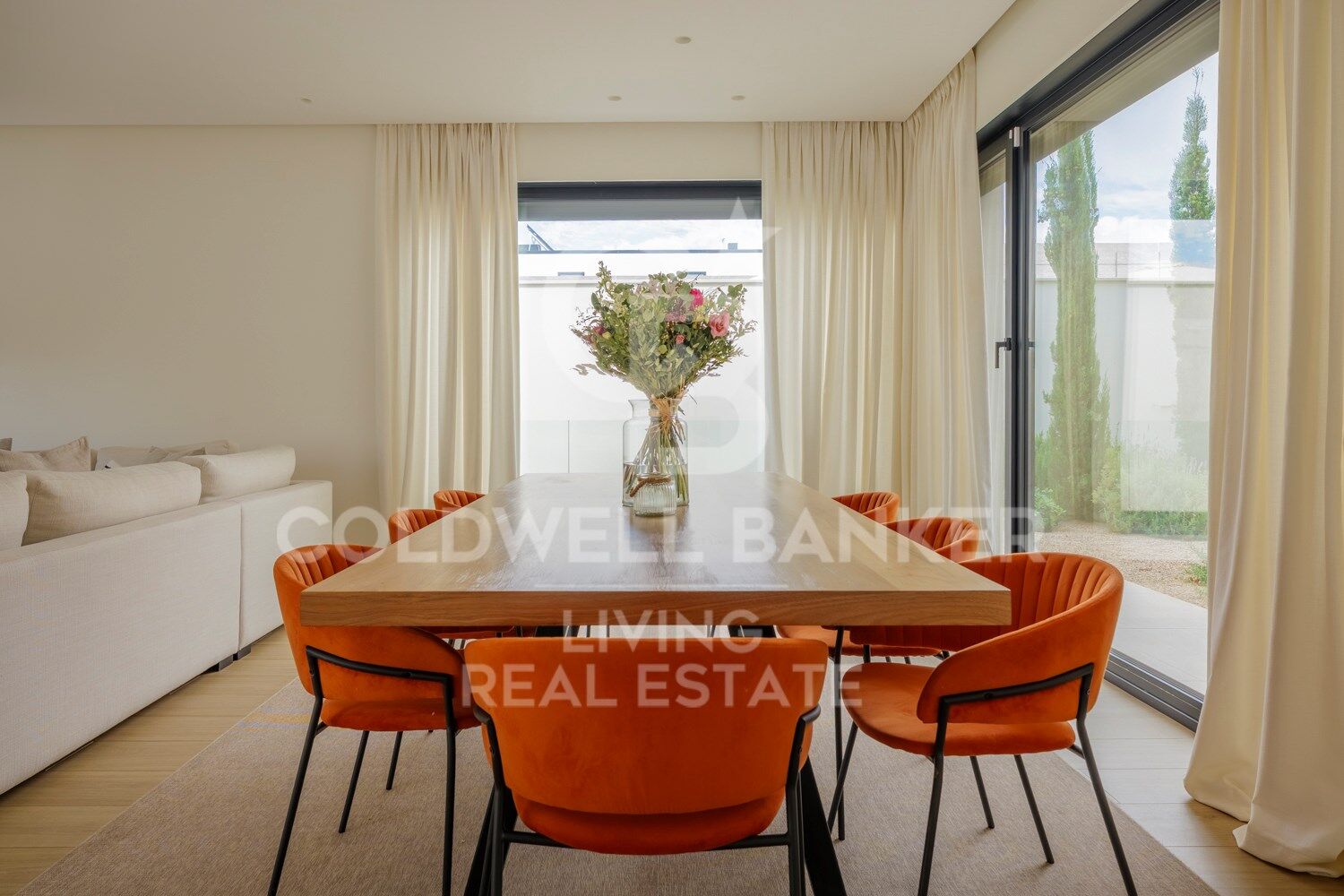 Haus mit Grundstück 5 Schlafzimmer, 3 Stockwerke Verkauf Pozuelo de Alarcón