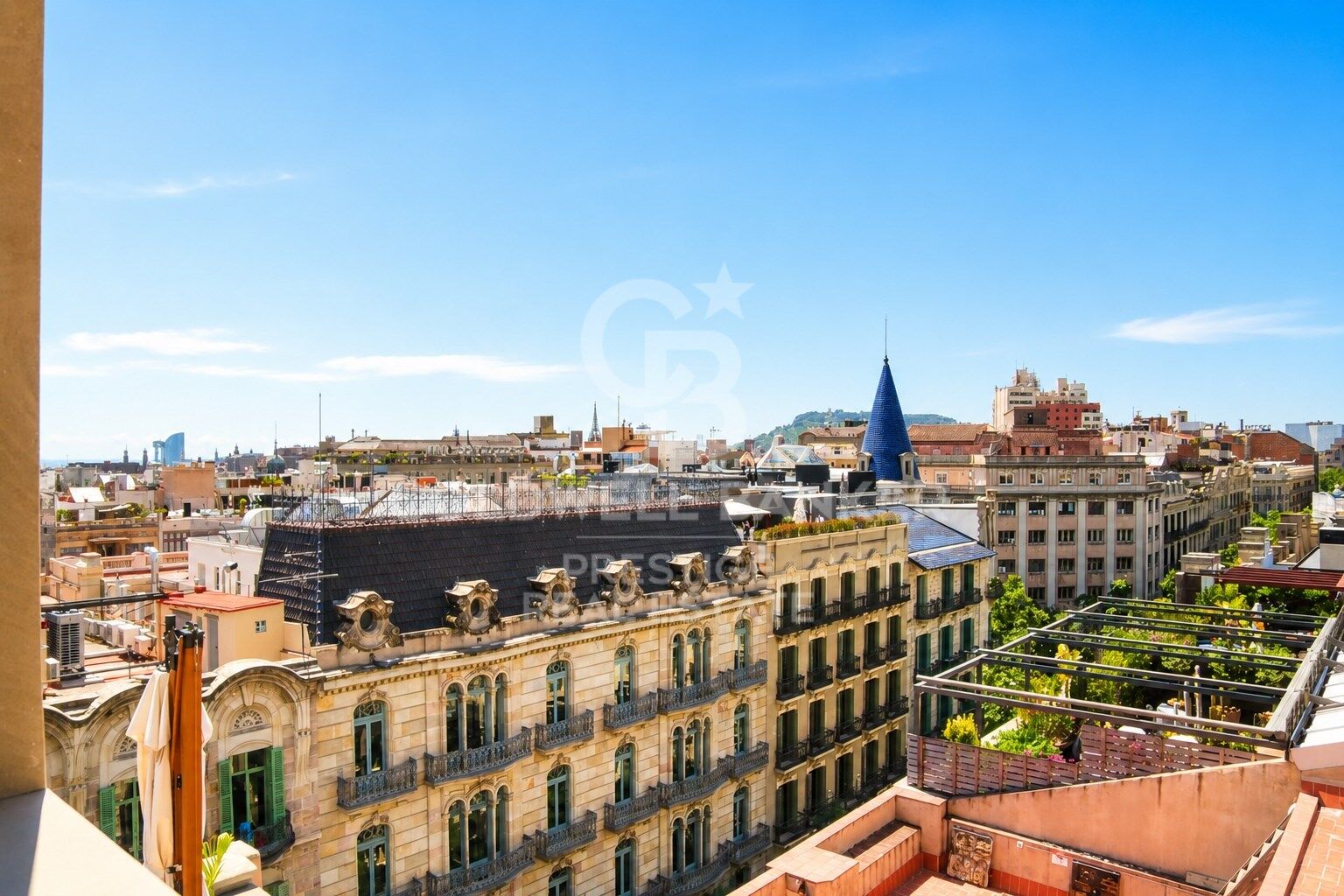 Ático de lujo en venta en el Eixample con amplias terrazas