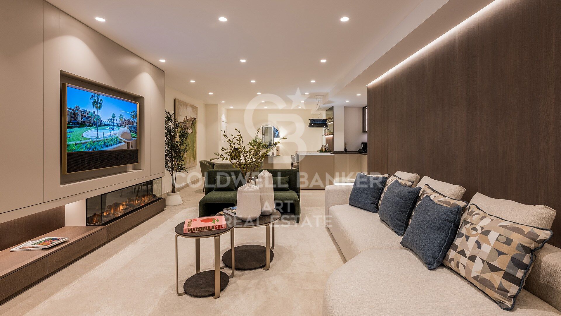 Elegante renovierte Wohnung mit privater Terrasse und Meerblick