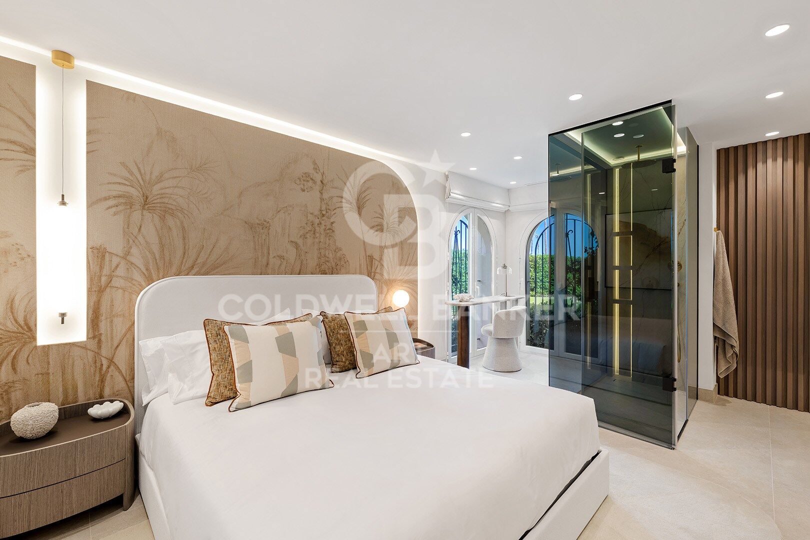 Exclusive Contemporary Beachfront Residence in Alcazaba Beach