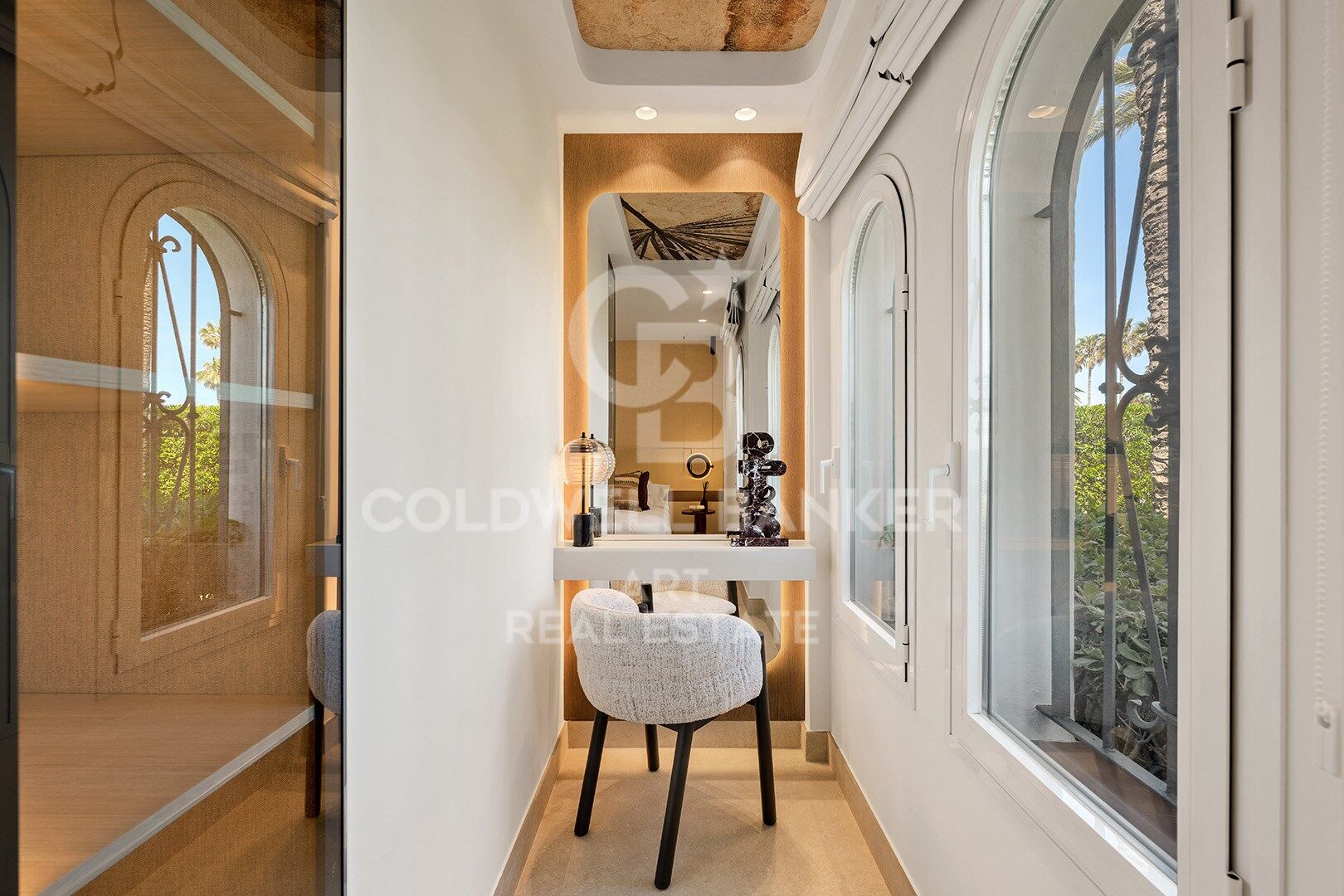 Exclusive Contemporary Beachfront Residence in Alcazaba Beach