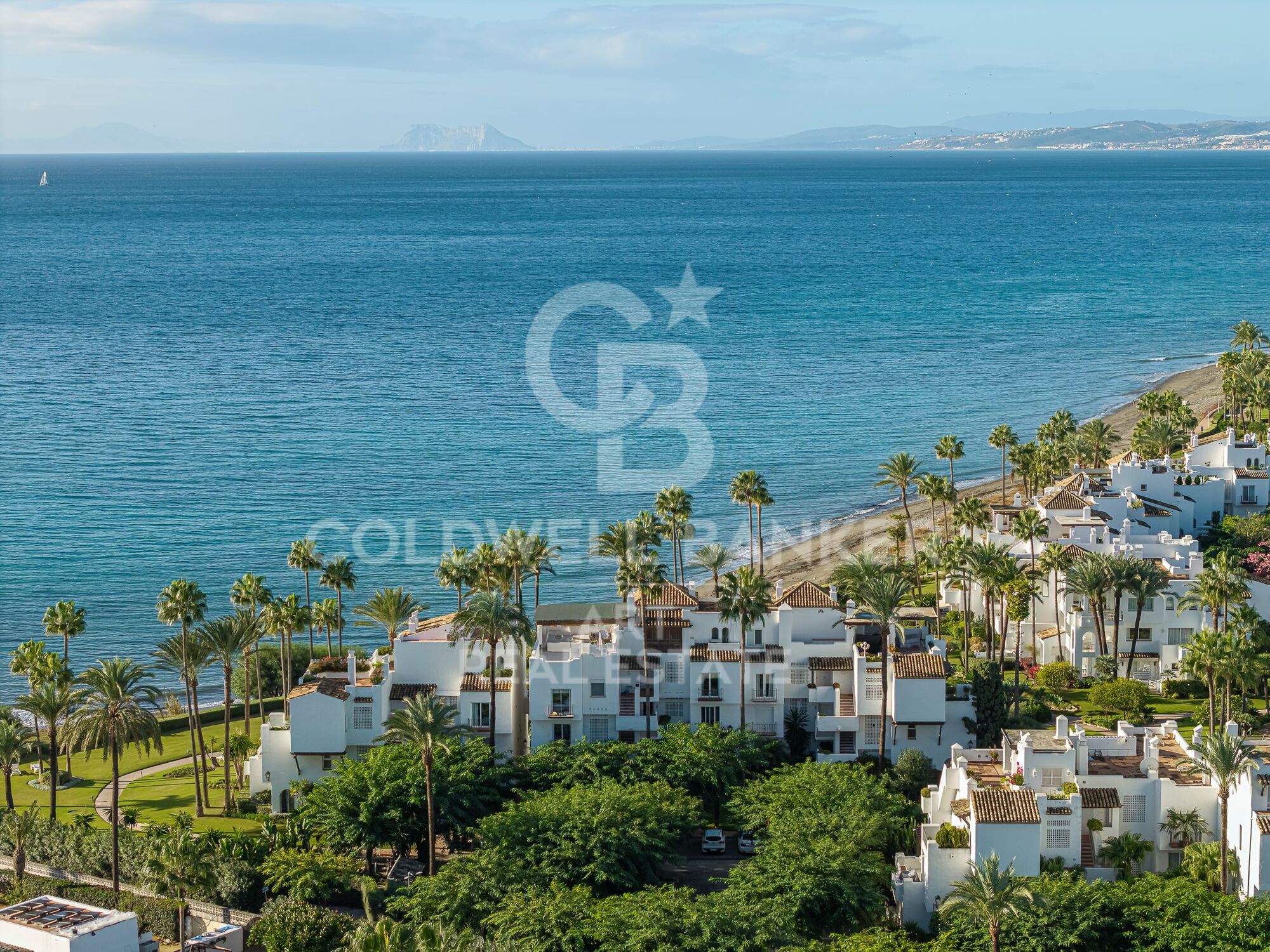Exclusive Contemporary Beachfront Residence in Alcazaba Beach