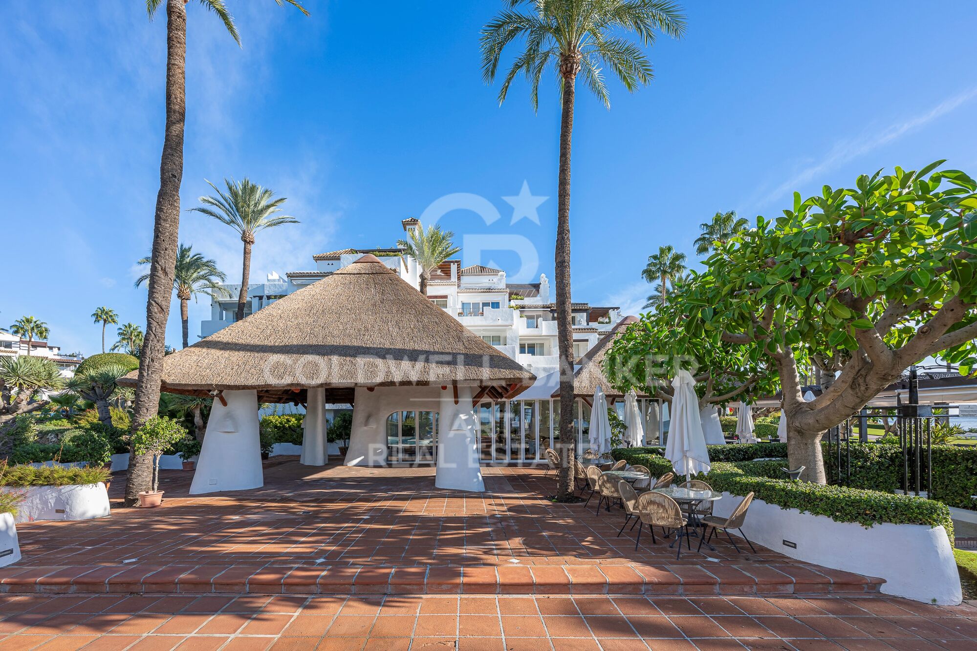 Exclusive Contemporary Beachfront Residence in Alcazaba Beach