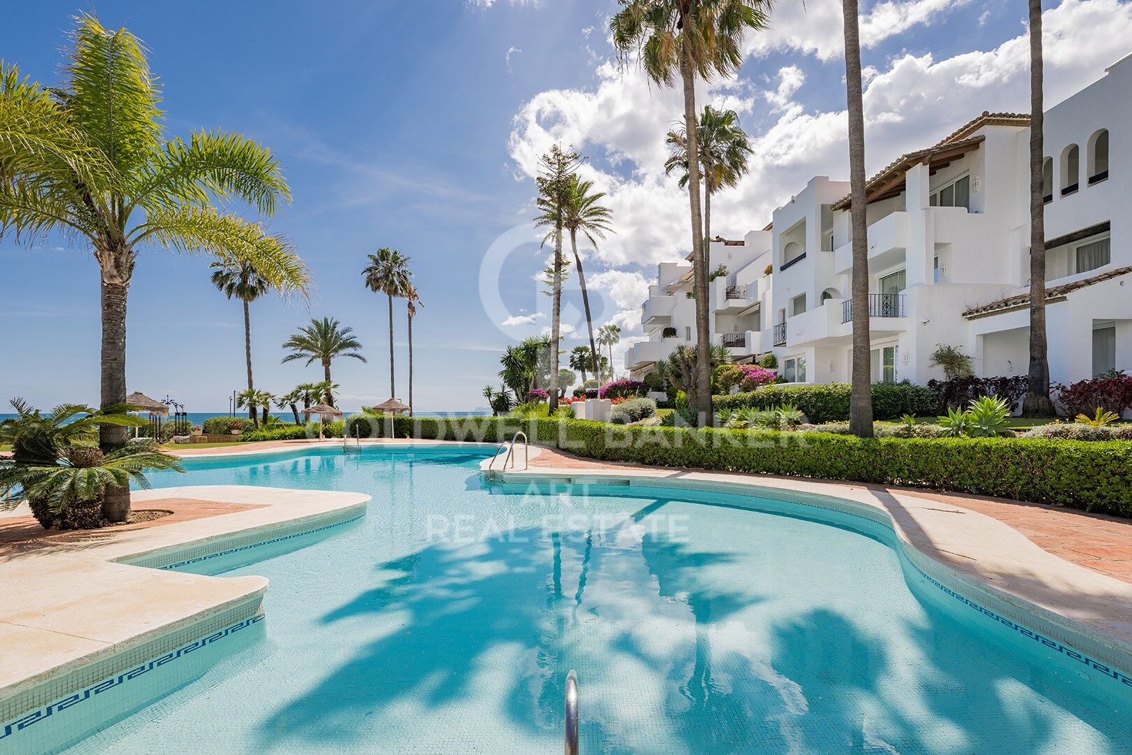 Exclusive Contemporary Beachfront Residence in Alcazaba Beach