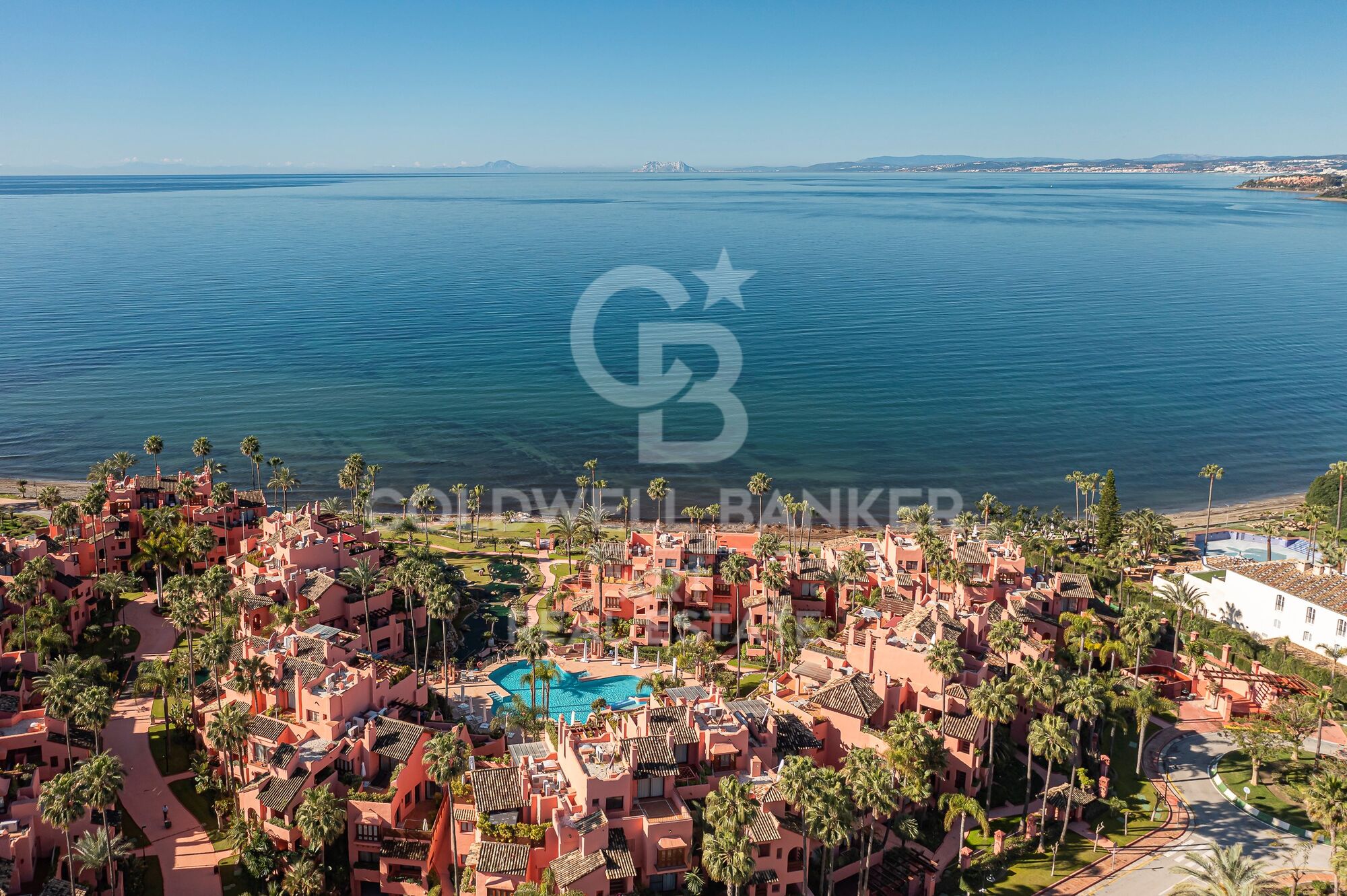 Appartement exclusif rénové de trois chambres à Cabo Bermejo
