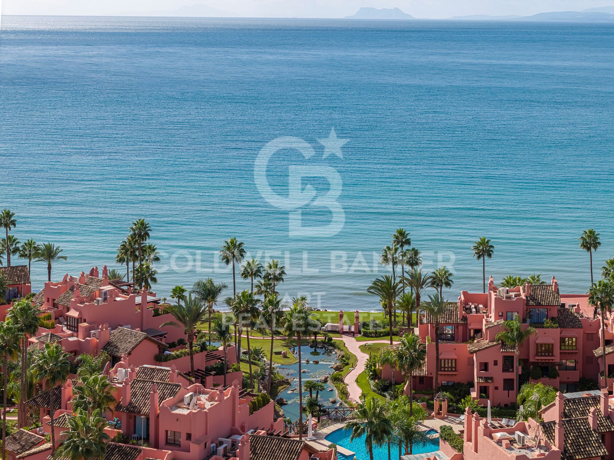 Appartement exclusif rénové de trois chambres à Cabo Bermejo