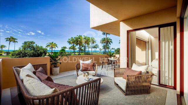 Appartement exclusif rénové en première ligne de plage à Costalita del Mar