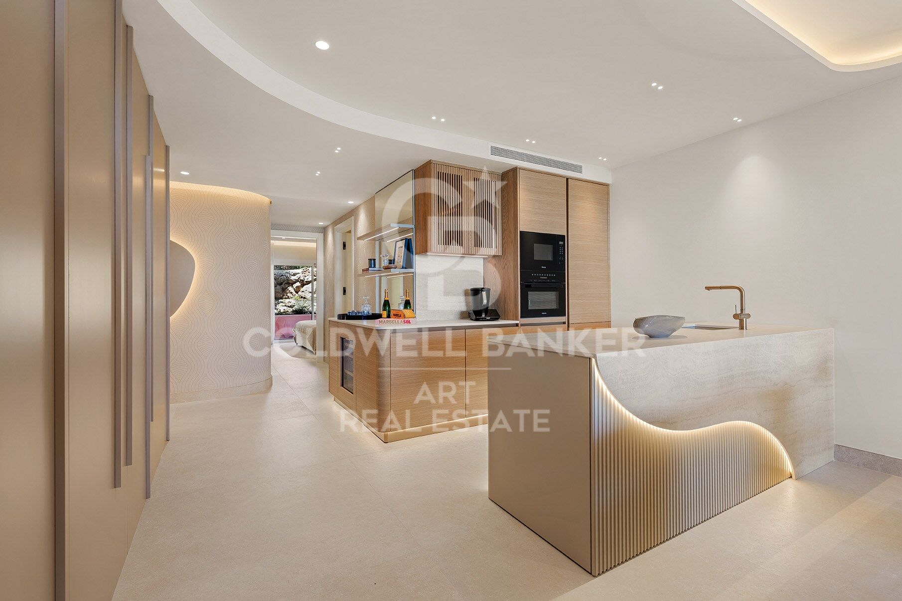 Elegante vivienda reformada en primera línea de playa en Cabo Bermejo