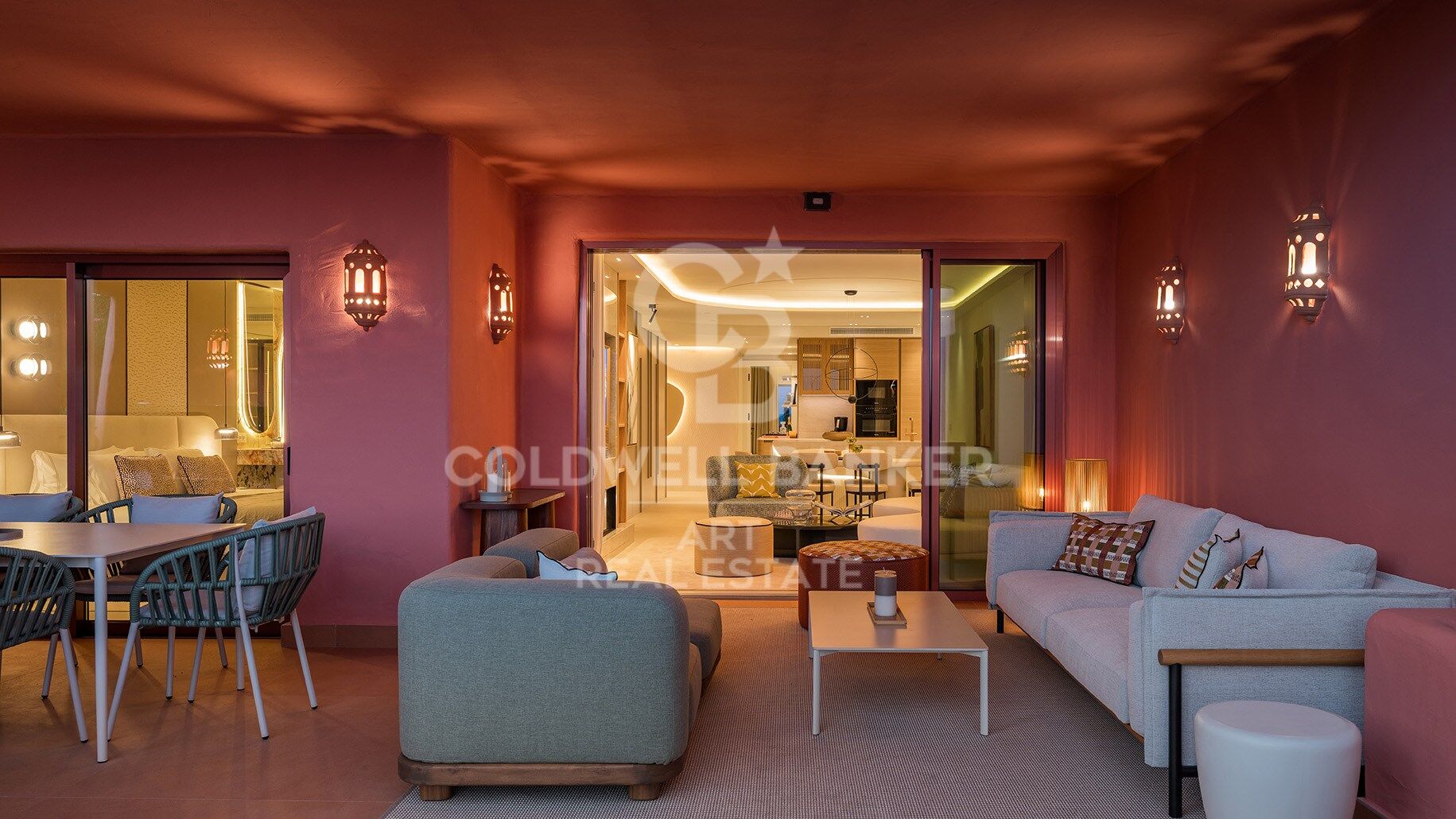 Elegante vivienda reformada en primera línea de playa en Cabo Bermejo