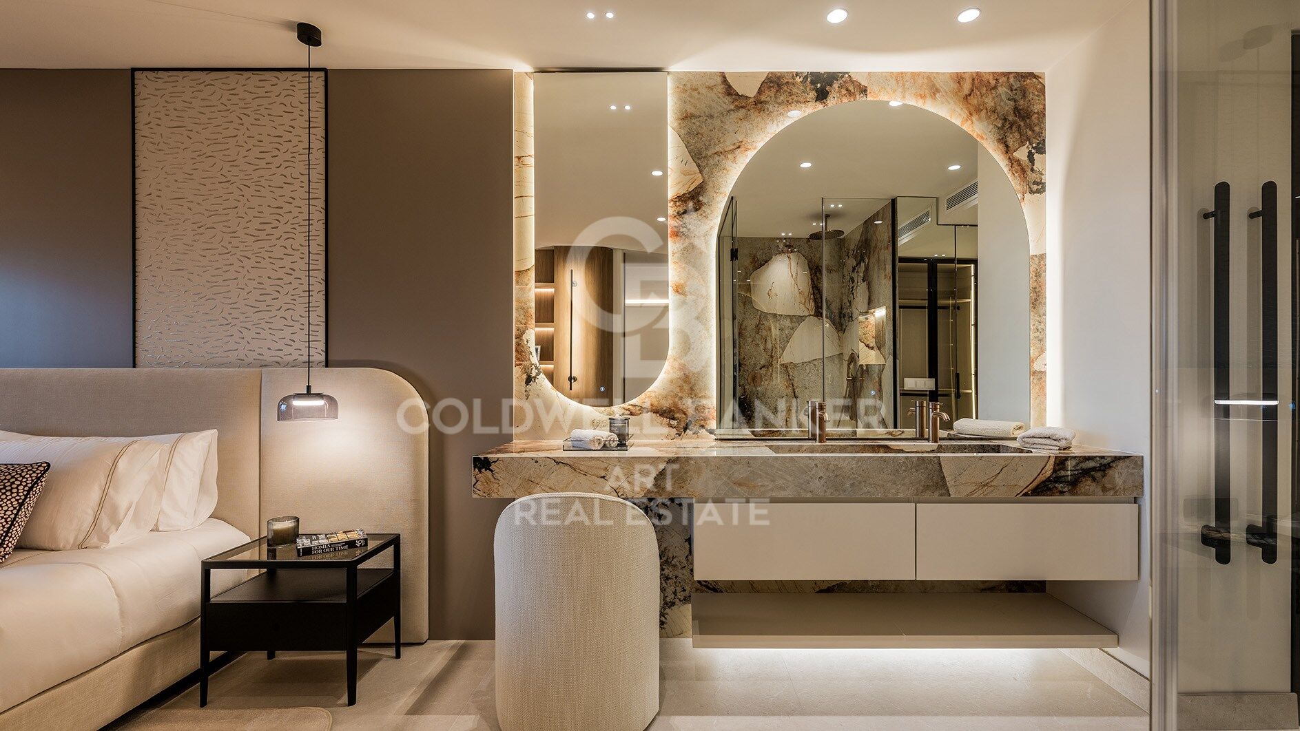 Elegante vivienda reformada en primera línea de playa en Cabo Bermejo