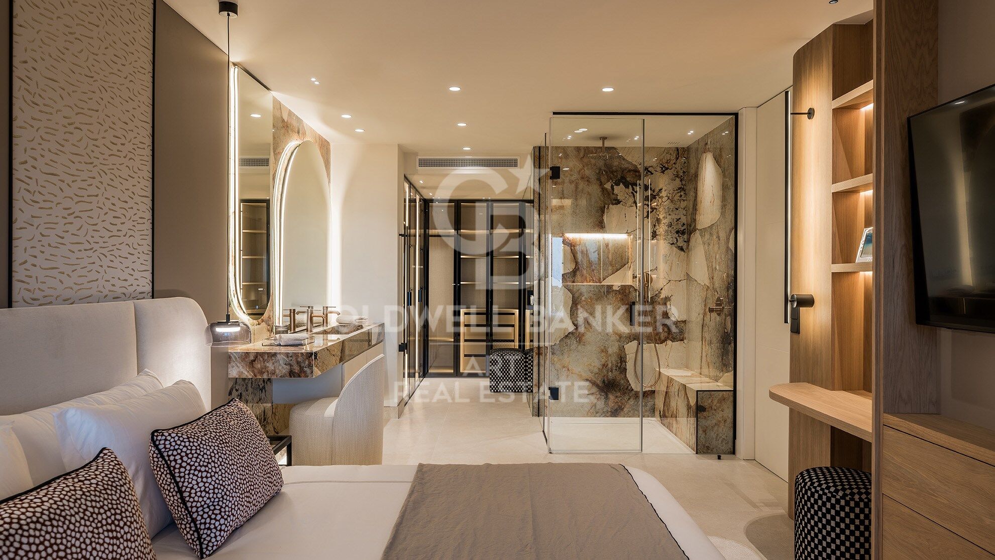 Elegante vivienda reformada en primera línea de playa en Cabo Bermejo