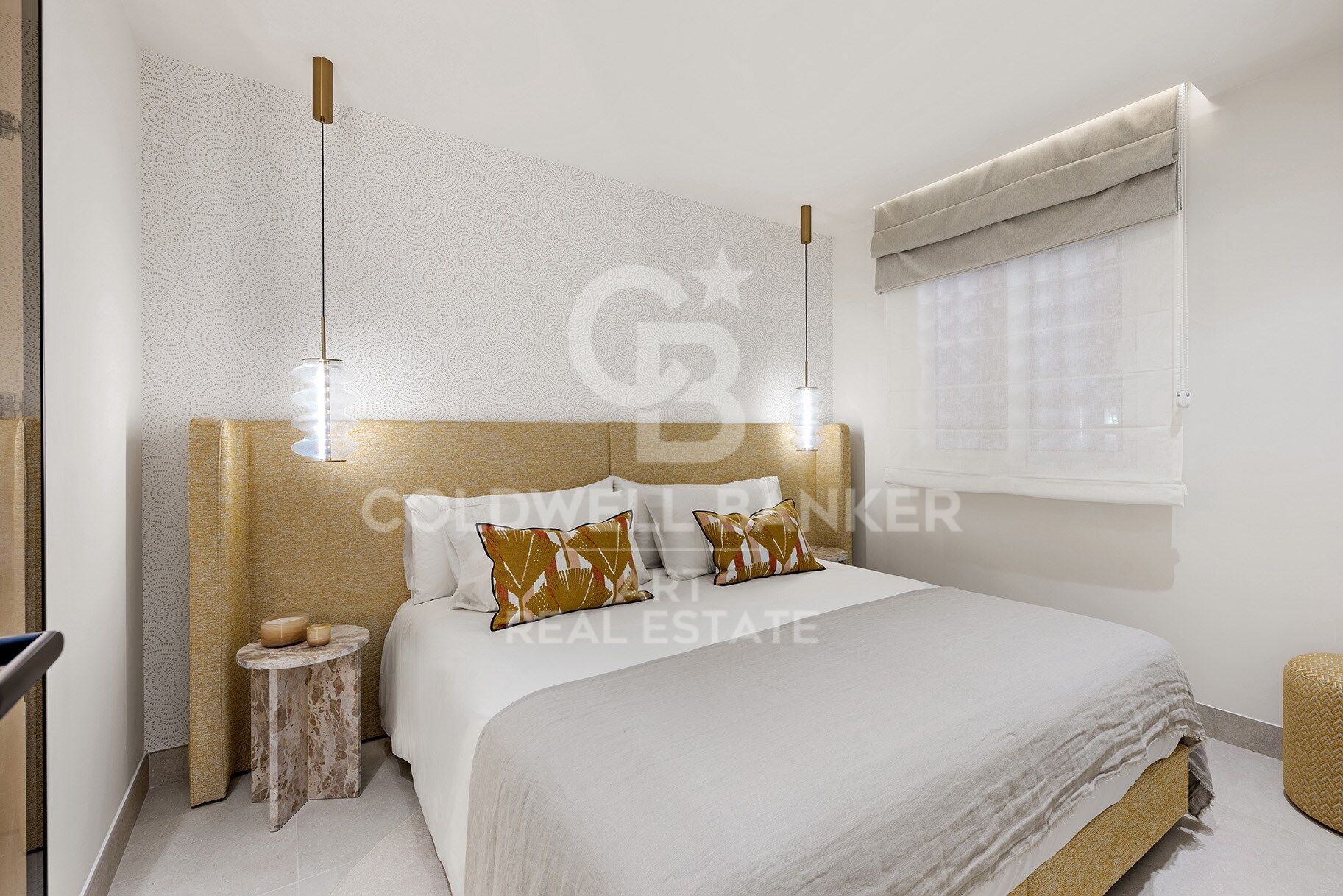 Elegante vivienda reformada en primera línea de playa en Cabo Bermejo