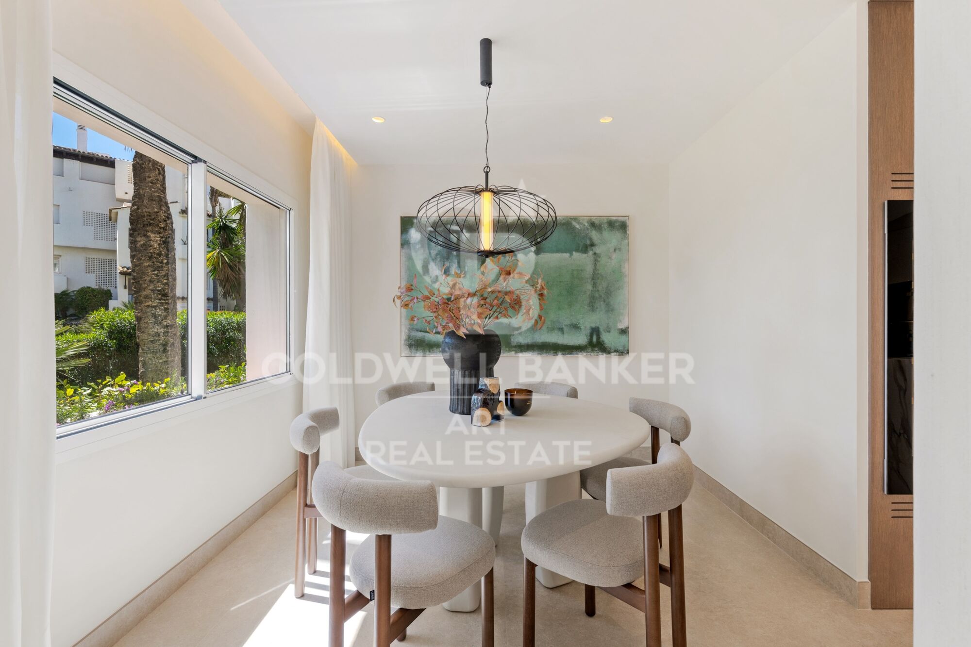 Exclusive Brand-New Beachfront Apartment in Costalita