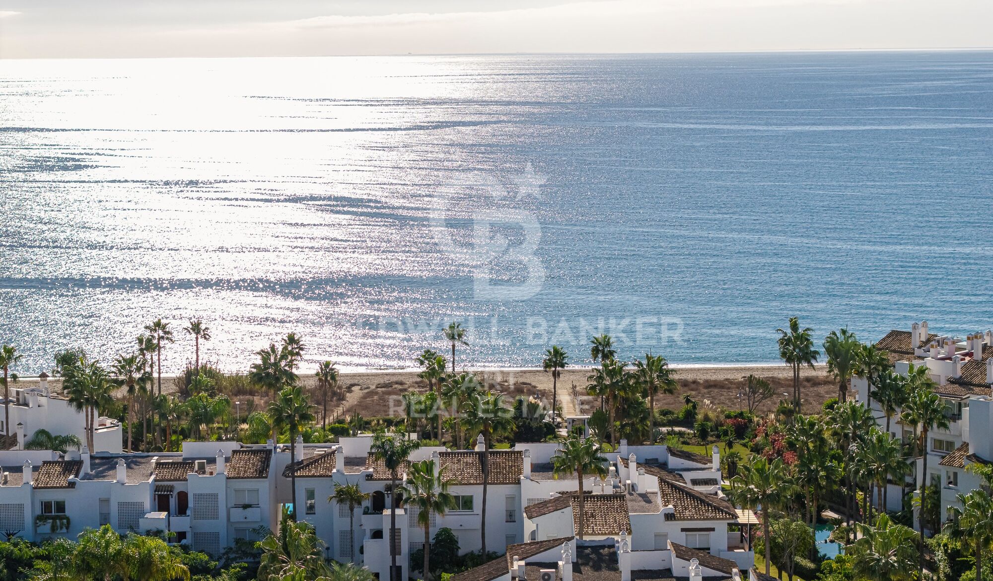 Exclusive Brand-New Beachfront Apartment in Costalita
