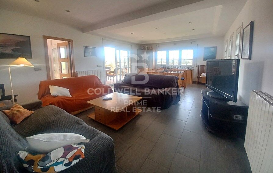 For sale single house in residential area in Masos de Pals, Costa Brava