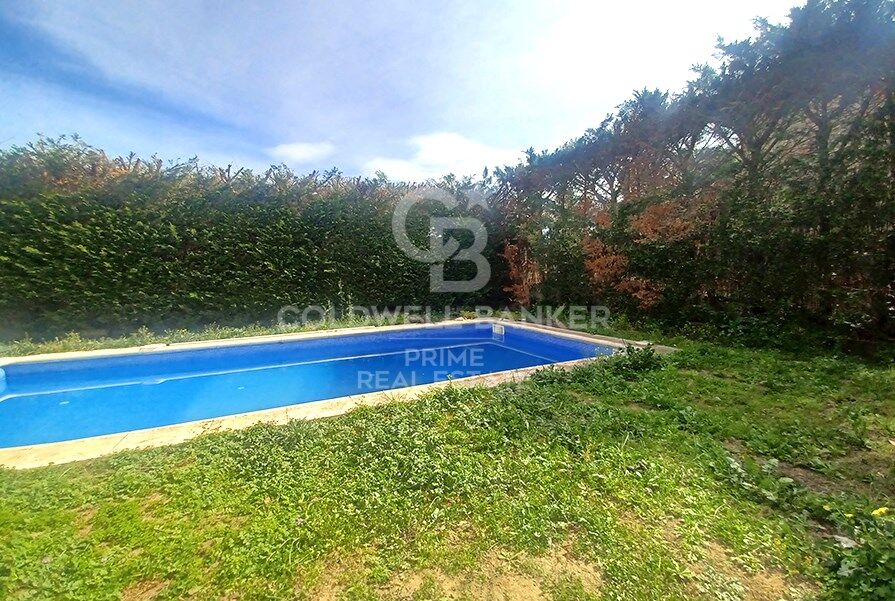 For sale single house in residential area in Masos de Pals, Costa Brava